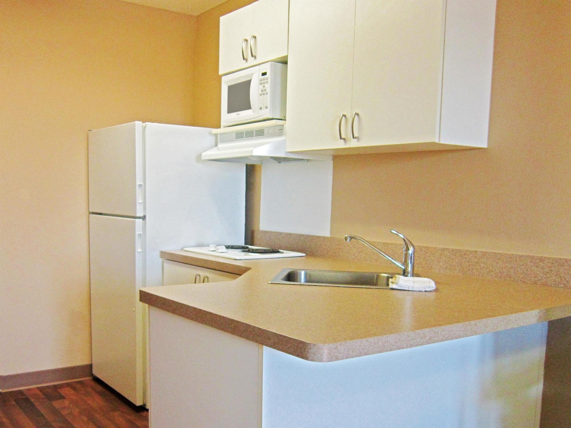 Extended Stay America Suites - Fort Lauderdale - Cypress Creek - Andrews Ave Oakland Park Zewnętrze zdjęcie