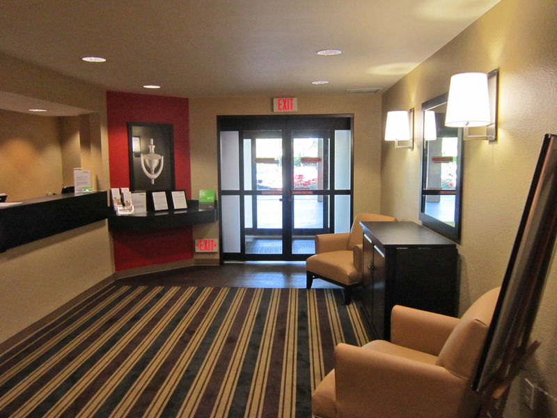 Extended Stay America Suites - Fort Lauderdale - Cypress Creek - Andrews Ave Oakland Park Zewnętrze zdjęcie