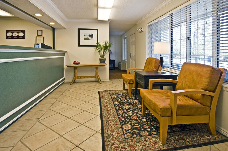 Extended Stay America Suites - Fort Lauderdale - Cypress Creek - Andrews Ave Oakland Park Zewnętrze zdjęcie