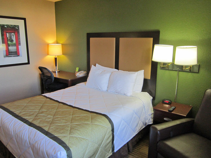 Extended Stay America Suites - Fort Lauderdale - Cypress Creek - Andrews Ave Oakland Park Zewnętrze zdjęcie